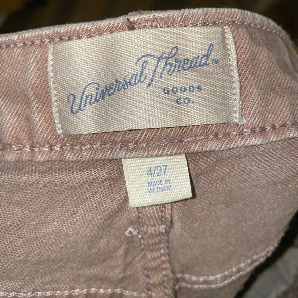 Universal Thread Brown Shorts 4/27 - Picture 11 of 11